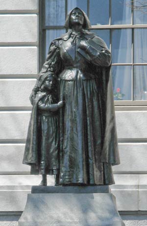 Ann Marbury Statue