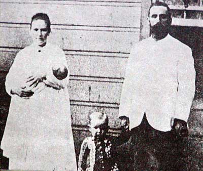 Joseph H. and Florence Dean in Samoa