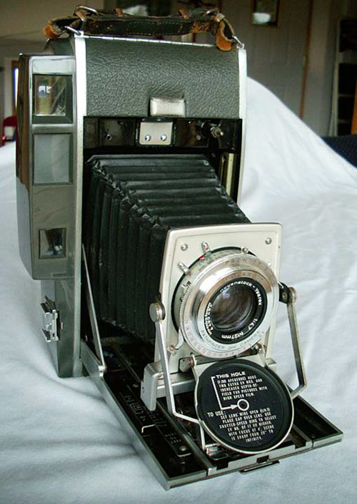 Polaroid 110B